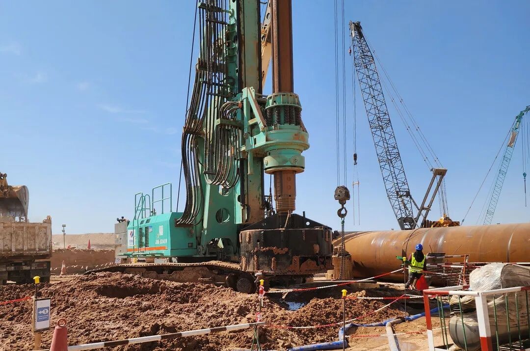 中国水电基础局携手上海金泰，共筑中东基建新里程碑106.16米超深桩